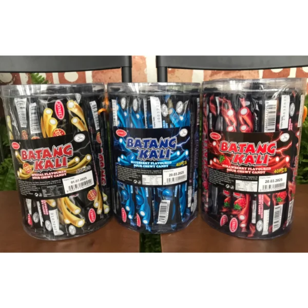 my-11134207-7qula-ljfbu6egtmpy09.webp 40 Pcs Edisi Terhad Epal Jomei Batang Kali Batangkali Durian Blueberry Apple Strawberry Sour Chewy Candy Egg Popping